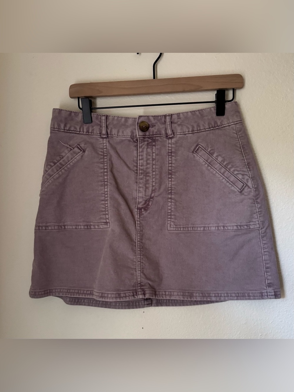 American Eagle Lavender Corduroy Mini Skirt | Size 6